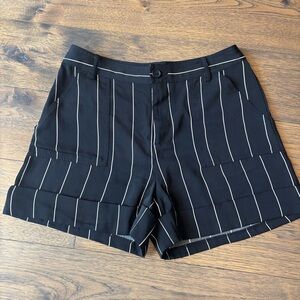 Who What Wear Black Pinstriped Dress Shorts